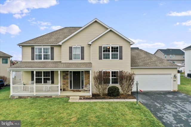 9337 LINDALE AVE, Greencastle, PA 17225