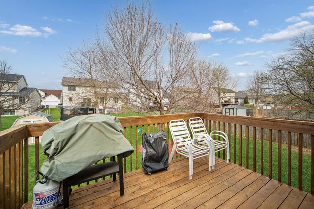 5143 69th Street, Urbandale, IA 50322