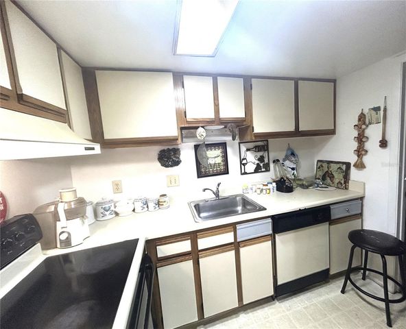 4115 S SEMORAN BOULEVARD 19, Orlando, FL 32822