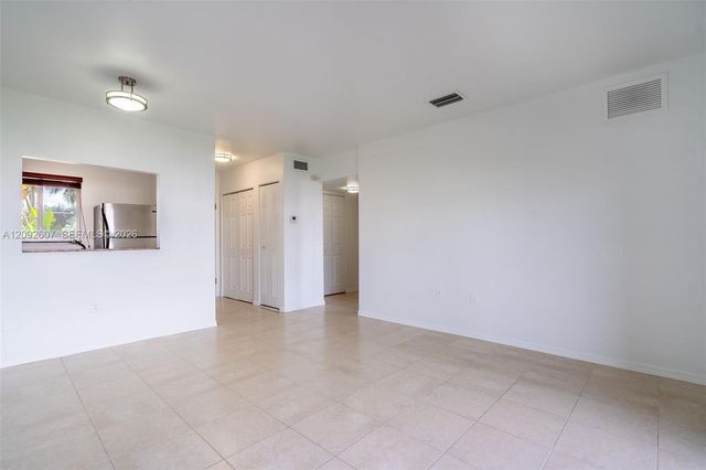 14500 SW 88th Avenue 241, Palmetto Bay, FL 33176