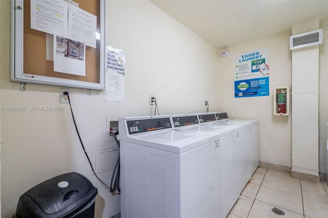14500 SW 88th Avenue 241, Palmetto Bay, FL 33176