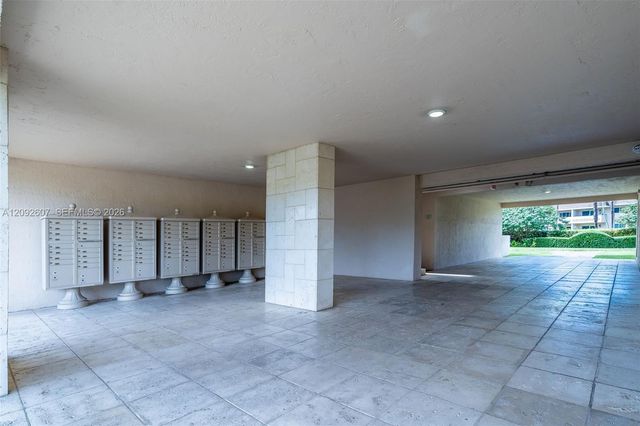 14500 SW 88th Avenue 241, Palmetto Bay, FL 33176
