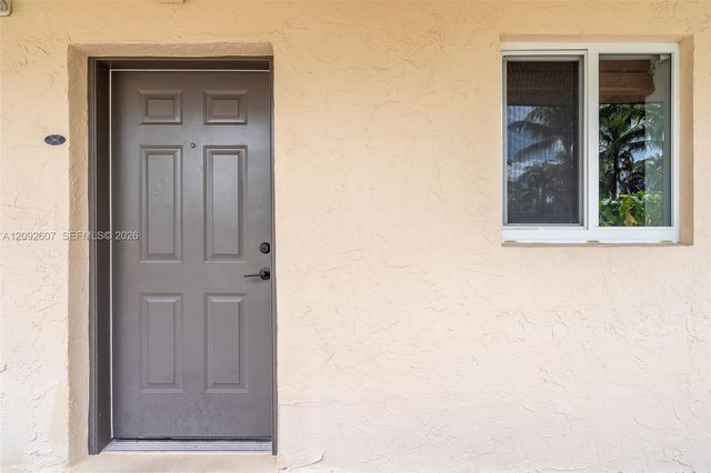 14500 SW 88th Avenue 241, Palmetto Bay, FL 33176