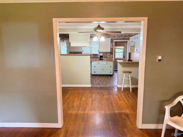 2509 Larry Street SW, Huntsville, AL 35805