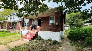 3855 Kingsland Court, St Louis, MO 63116