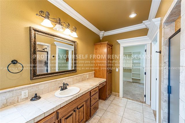 4003 NE Cadbury Avenue, Bentonville, AR 72712