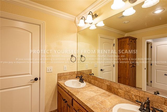 4003 NE Cadbury Avenue, Bentonville, AR 72712