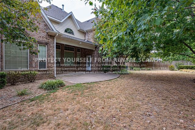 4003 NE Cadbury Avenue, Bentonville, AR 72712