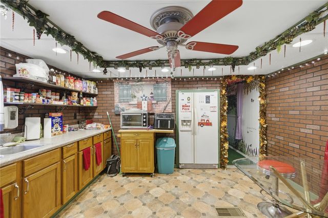 9151 SW 157TH LANE, Dunnellon, FL 34432