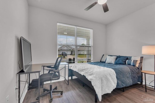 7057 Whitetail Run Dr, Pensacola, FL 32526