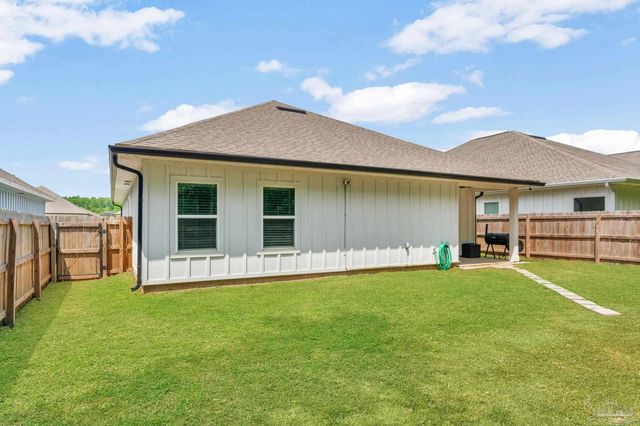 7057 Whitetail Run Dr, Pensacola, FL 32526