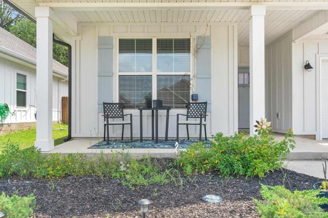 7057 Whitetail Run Dr, Pensacola, FL 32526