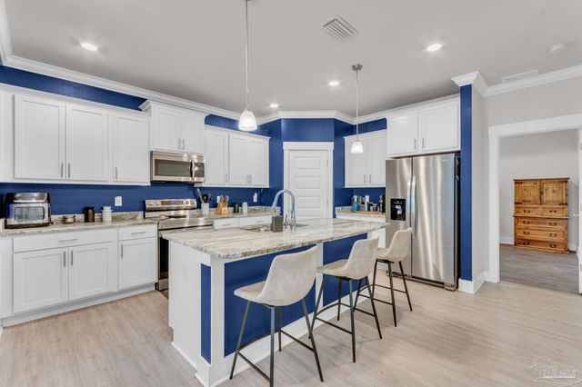 7057 Whitetail Run Dr, Pensacola, FL 32526