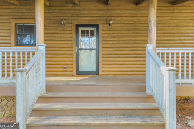 601 Beaver Lake Drive, Clarkesville, GA 30523