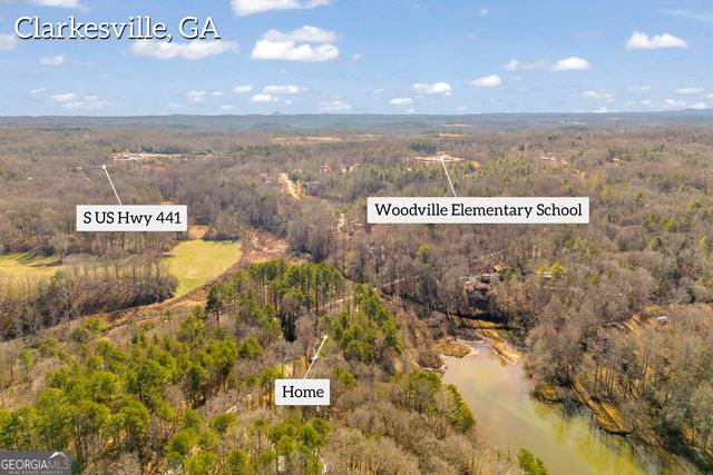 601 Beaver Lake Drive, Clarkesville, GA 30523
