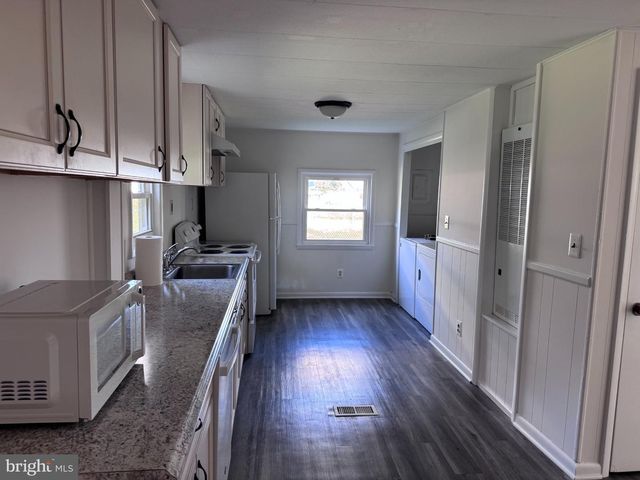24110 N PATUXENT BEACH RD, California, MD 20619