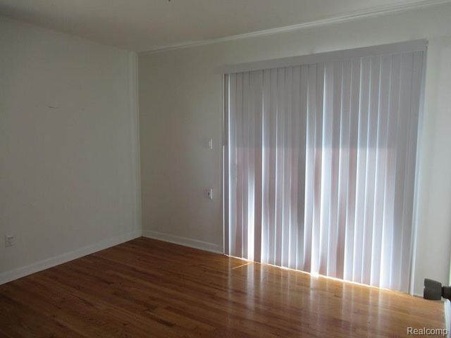 10 3rd Street, Mount Clemens, MI 48043