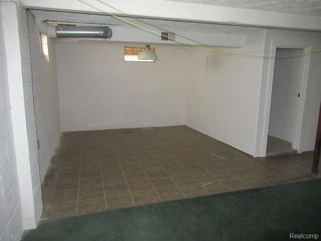 10 3rd Street, Mount Clemens, MI 48043