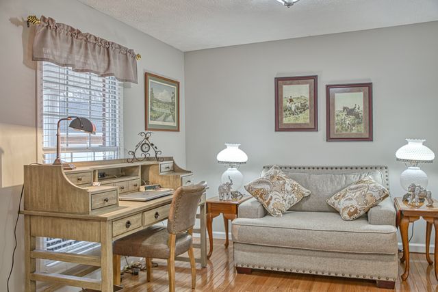 317 Taylor Cir, Cookeville, TN 38506