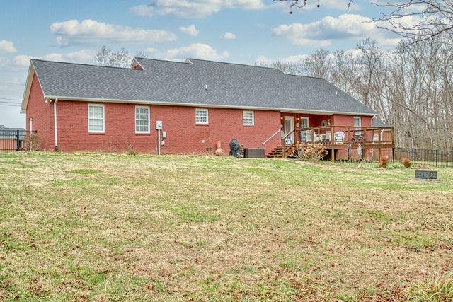 317 Taylor Cir, Cookeville, TN 38506