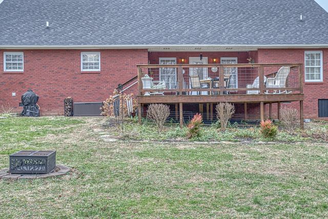 317 Taylor Cir, Cookeville, TN 38506