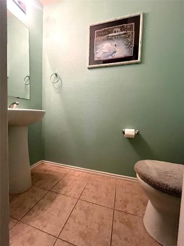 9523 Brandon Rock Lane, Houston, TX 77044