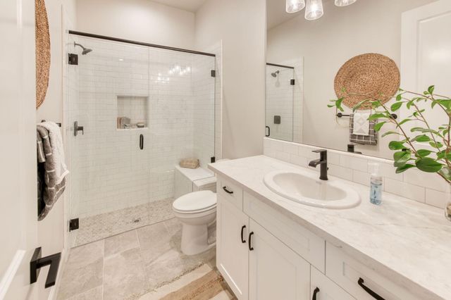 11609 N Sandy Par Drive, Fresno, CA 93730