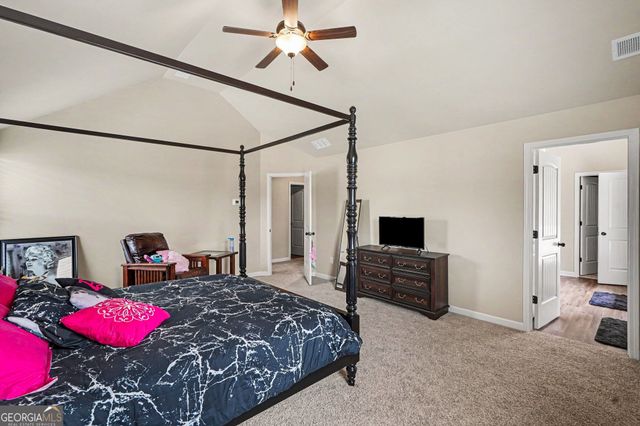 102 Douglas Fir Drive, Jackson, GA 30233