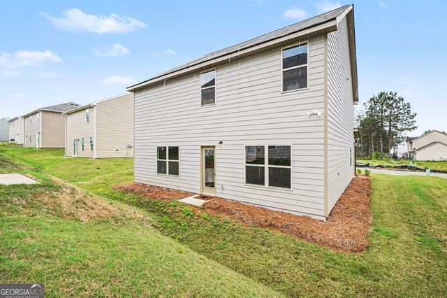102 Douglas Fir Drive, Jackson, GA 30233