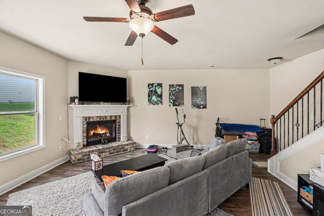 102 Douglas Fir Drive, Jackson, GA 30233