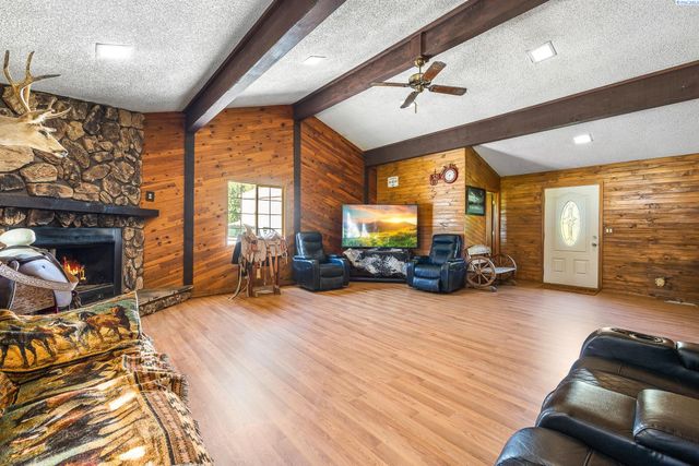 210506 E Cochran Rd, Kennewick, WA 99337