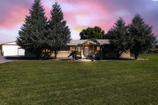 210506 E Cochran Rd, Kennewick, WA 99337