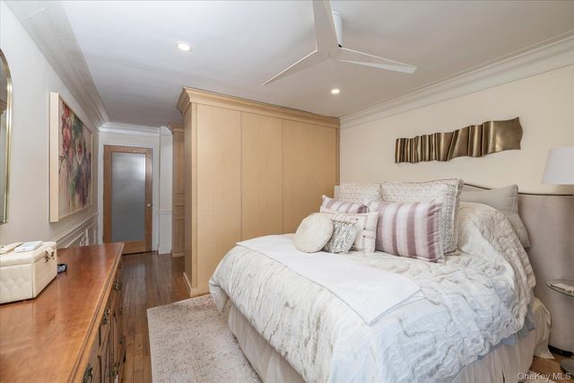 333 E Broadway 4H, Long Beach, NY 11561