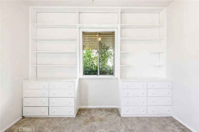 836 N 10th, Upland, CA 91786