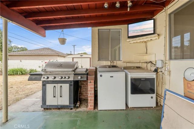 836 N 10th, Upland, CA 91786