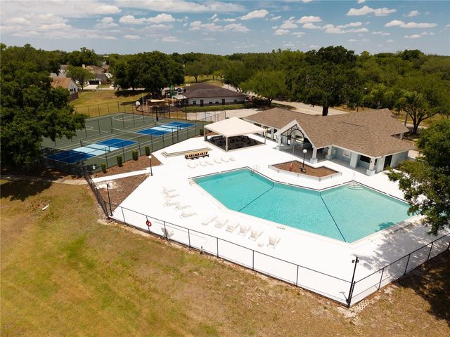 1533 GUNSMITH DRIVE, Lutz, FL 33559