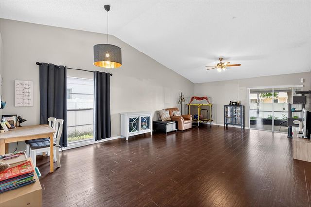 1533 GUNSMITH DRIVE, Lutz, FL 33559