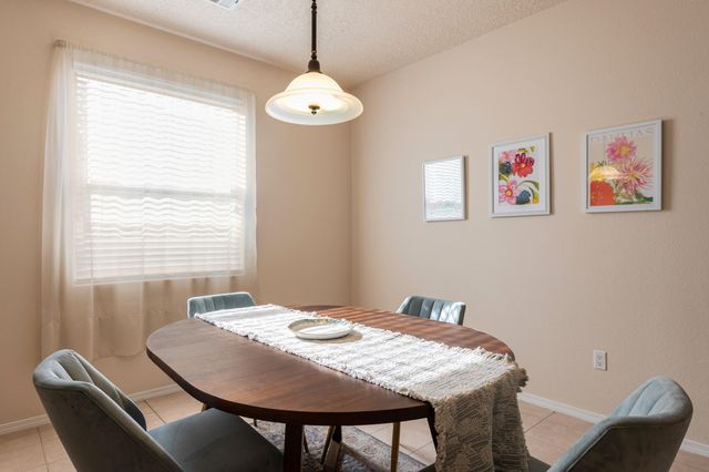 2403 Salinas Avenue SE, Rio Rancho, NM 87124