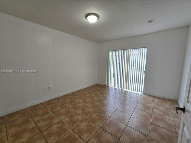 14142 SW 260th St 105, Homestead, FL 33032