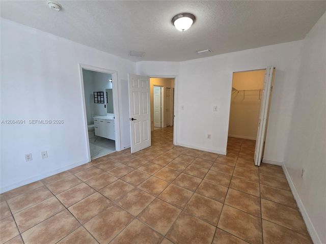 14142 SW 260th St 105, Homestead, FL 33032