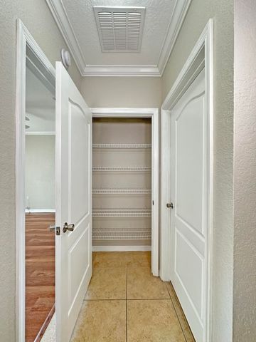 140 SW Peacock SW 21-204 Port St. Lucie 21-204, Port St Lucie, FL 34986