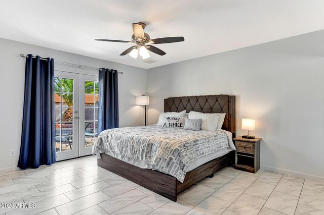 1524 E Broadmor Drive, Tempe, AZ 85282