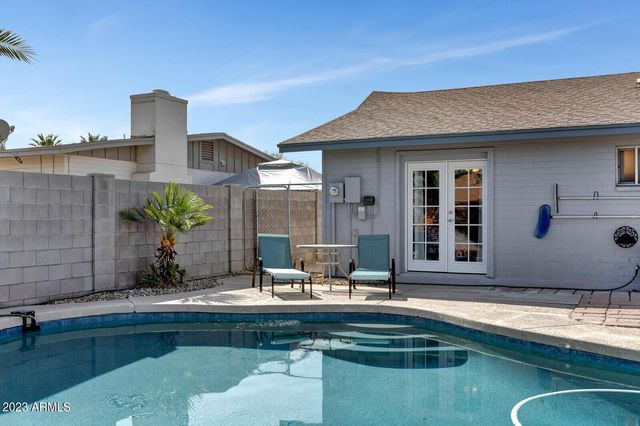 1524 E Broadmor Drive, Tempe, AZ 85282