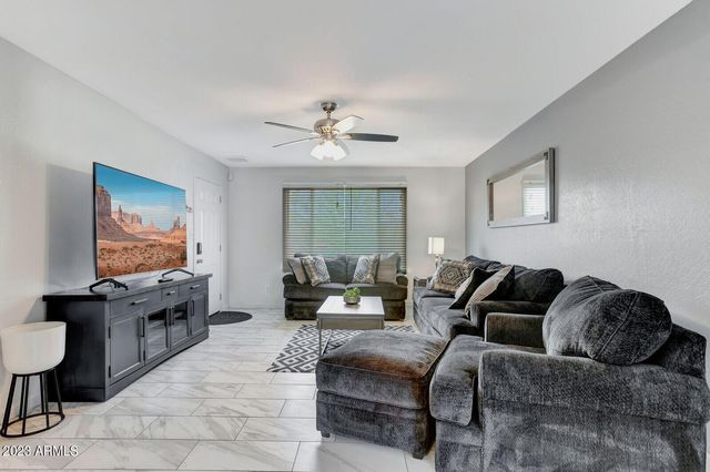 1524 E Broadmor Drive, Tempe, AZ 85282
