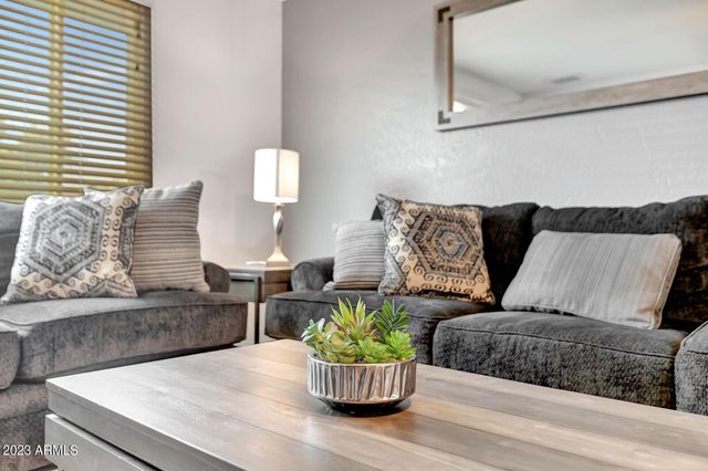 1524 E Broadmor Drive, Tempe, AZ 85282