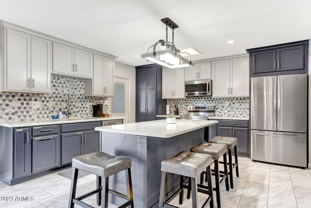 1524 E Broadmor Drive, Tempe, AZ 85282