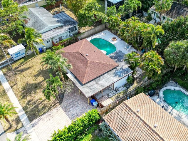 1101 SW 1st Avenue, Pompano Beach, FL 33060