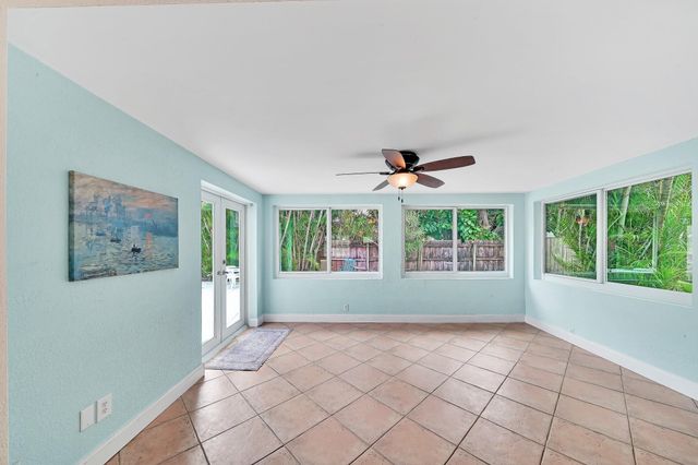 1101 SW 1st Avenue, Pompano Beach, FL 33060