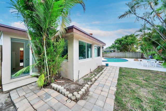 1101 SW 1st Avenue, Pompano Beach, FL 33060