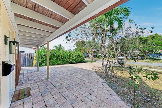 1101 SW 1st Avenue, Pompano Beach, FL 33060